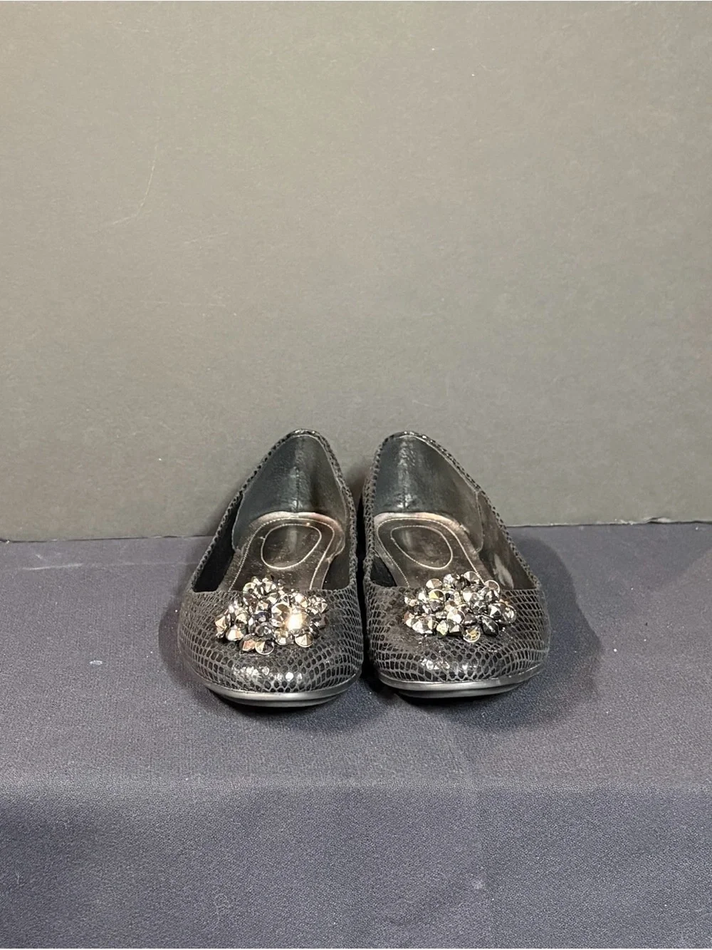 Calvin Klein Embellished Morgan Flats Sz 9M Black